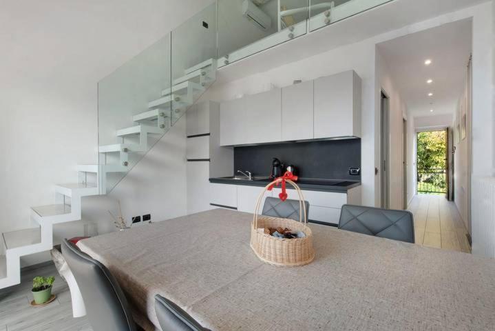 Le Coccinelle Home A Lierna Eksteriør billede